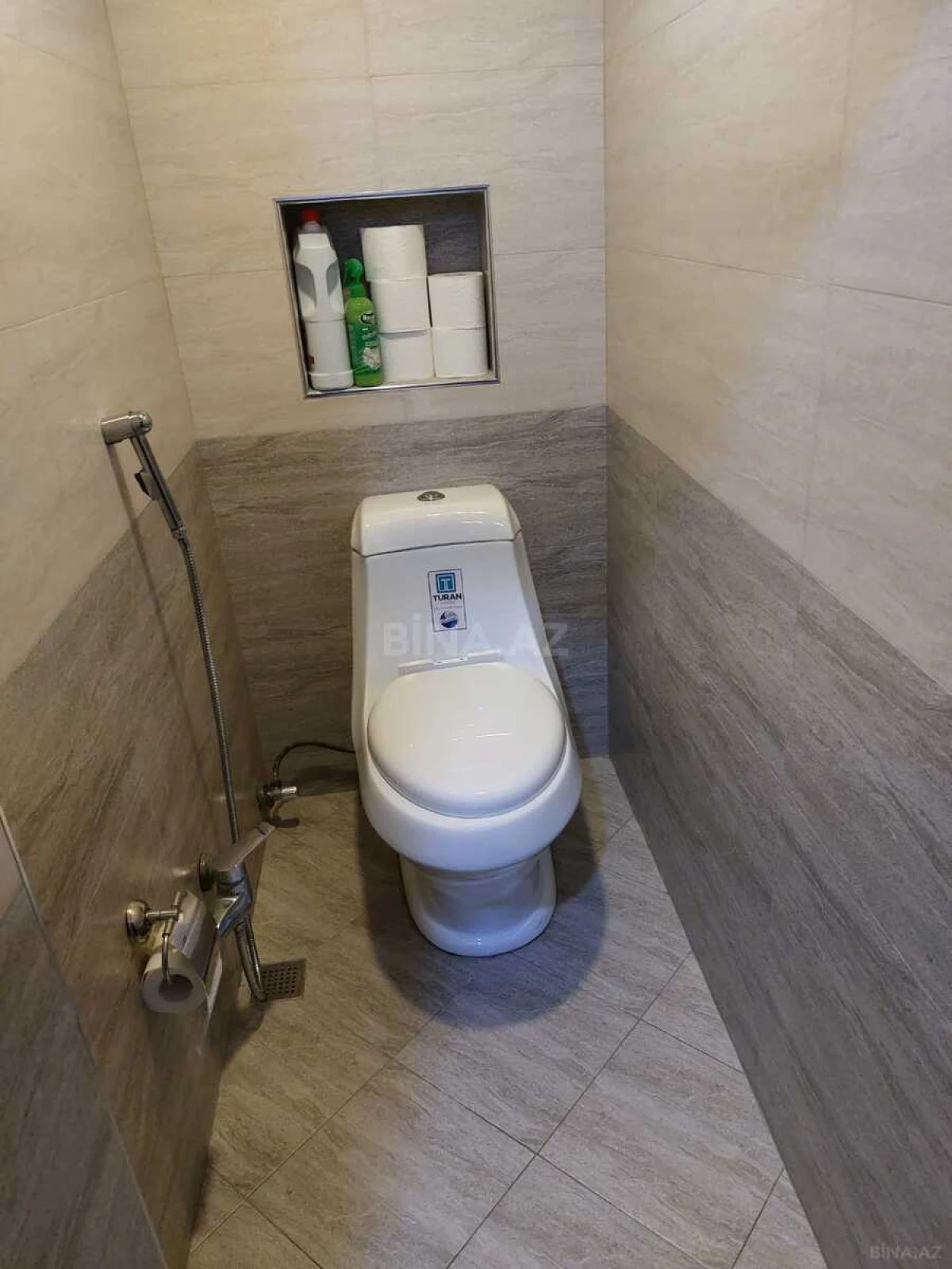Satılır 4 otaqlı mənzil 120 m²