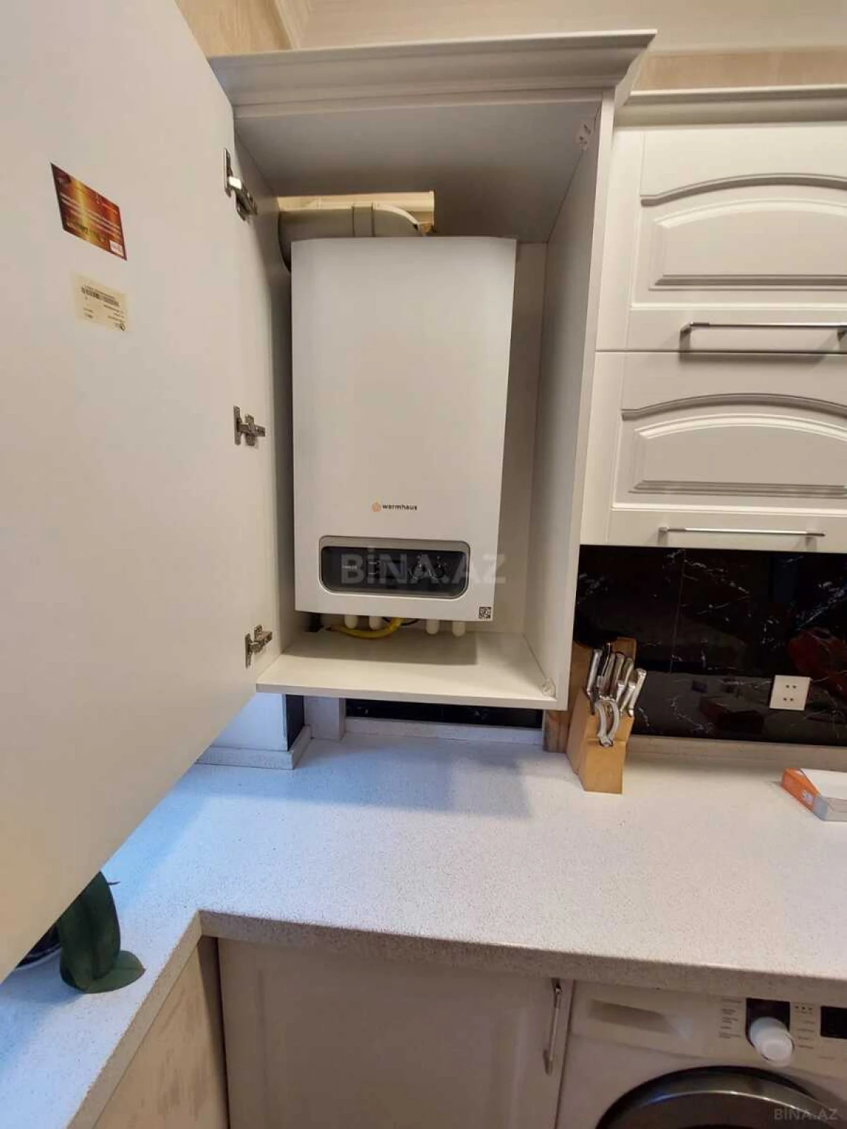 Satılır 4 otaqlı mənzil 120 m²