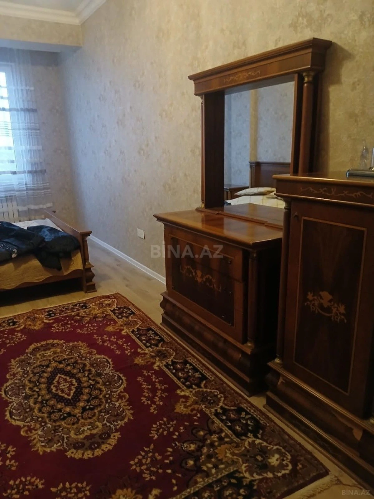 Kirayə verilir 3 otaqlı mənzil 101 m²
