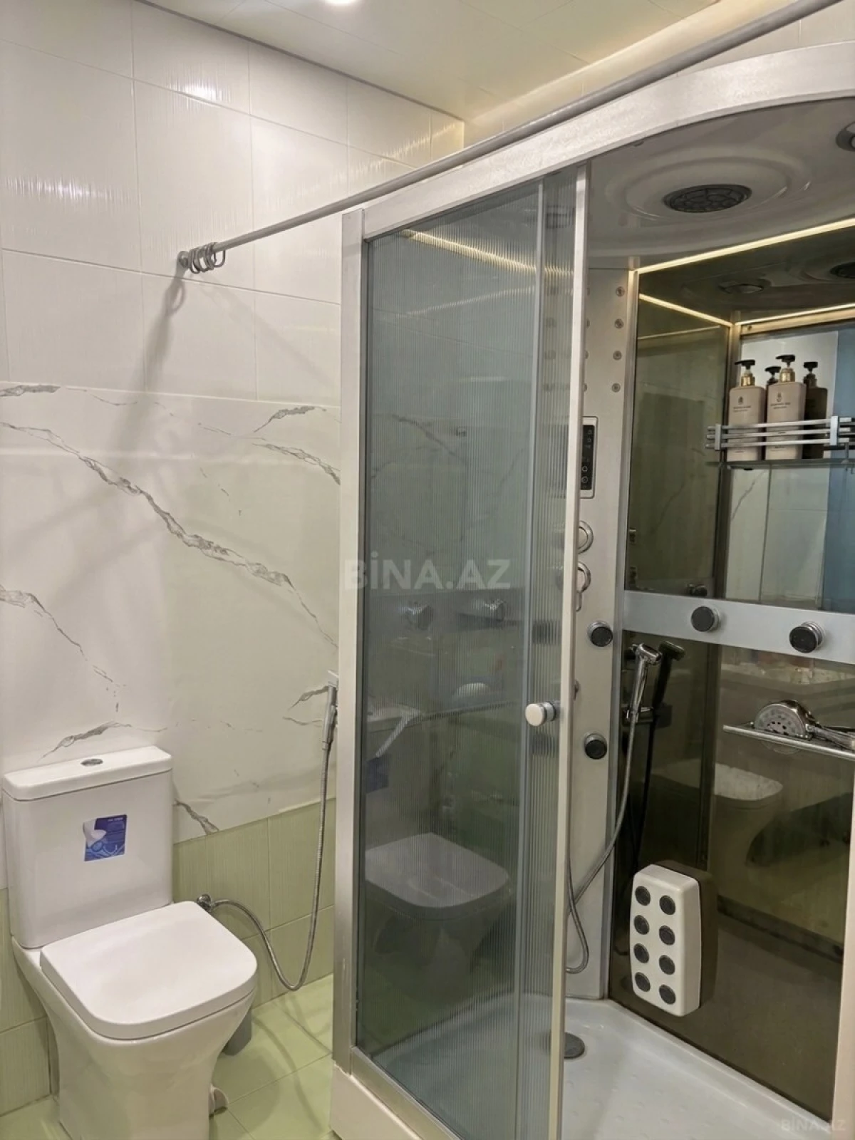 Satılır 3 otaqlı mənzil 117 m²