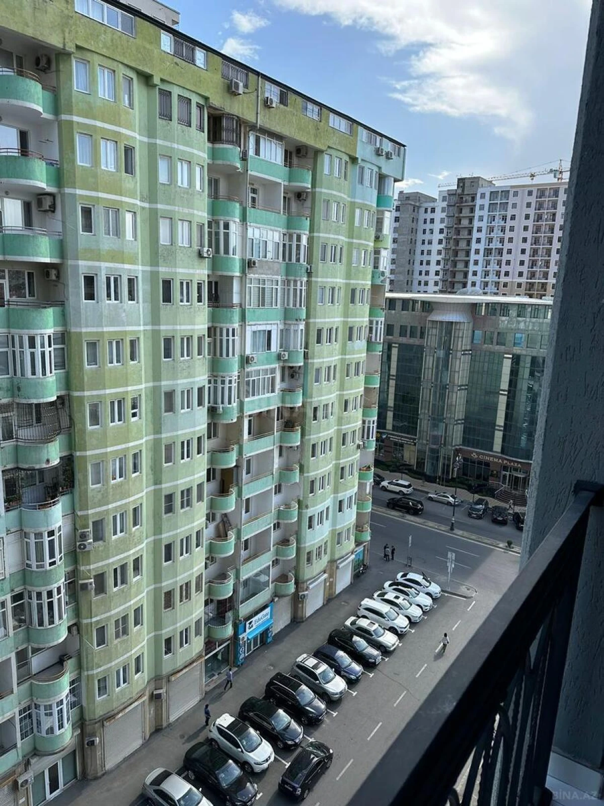 Kirayə verilir 2 otaqlı mənzil 70 m²