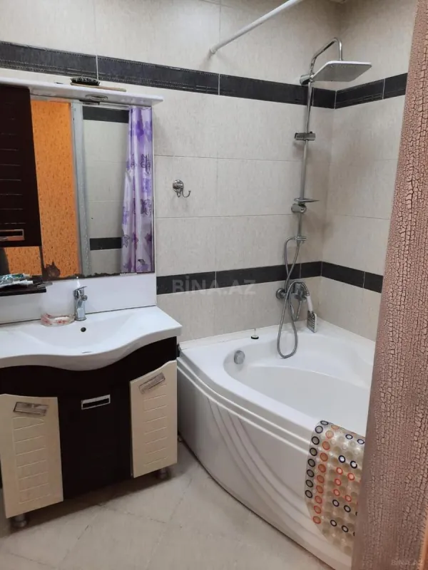 Kirayə verilir 3 otaqlı mənzil 125 m²