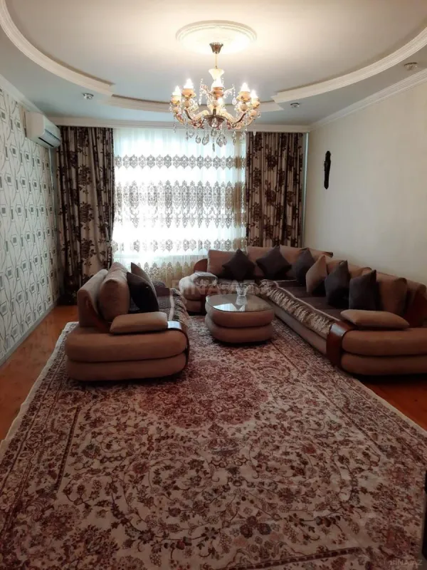 Kirayə verilir 3 otaqlı mənzil 125 m²