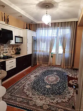 Kirayə verilir 3 otaqlı mənzil 125 m²