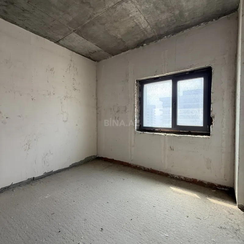Satılır 3 otaqlı mənzil 157 m²