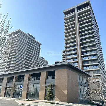 Satılır 3 otaqlı mənzil 157 m² — Bakı 3 otaq 157.00 m²