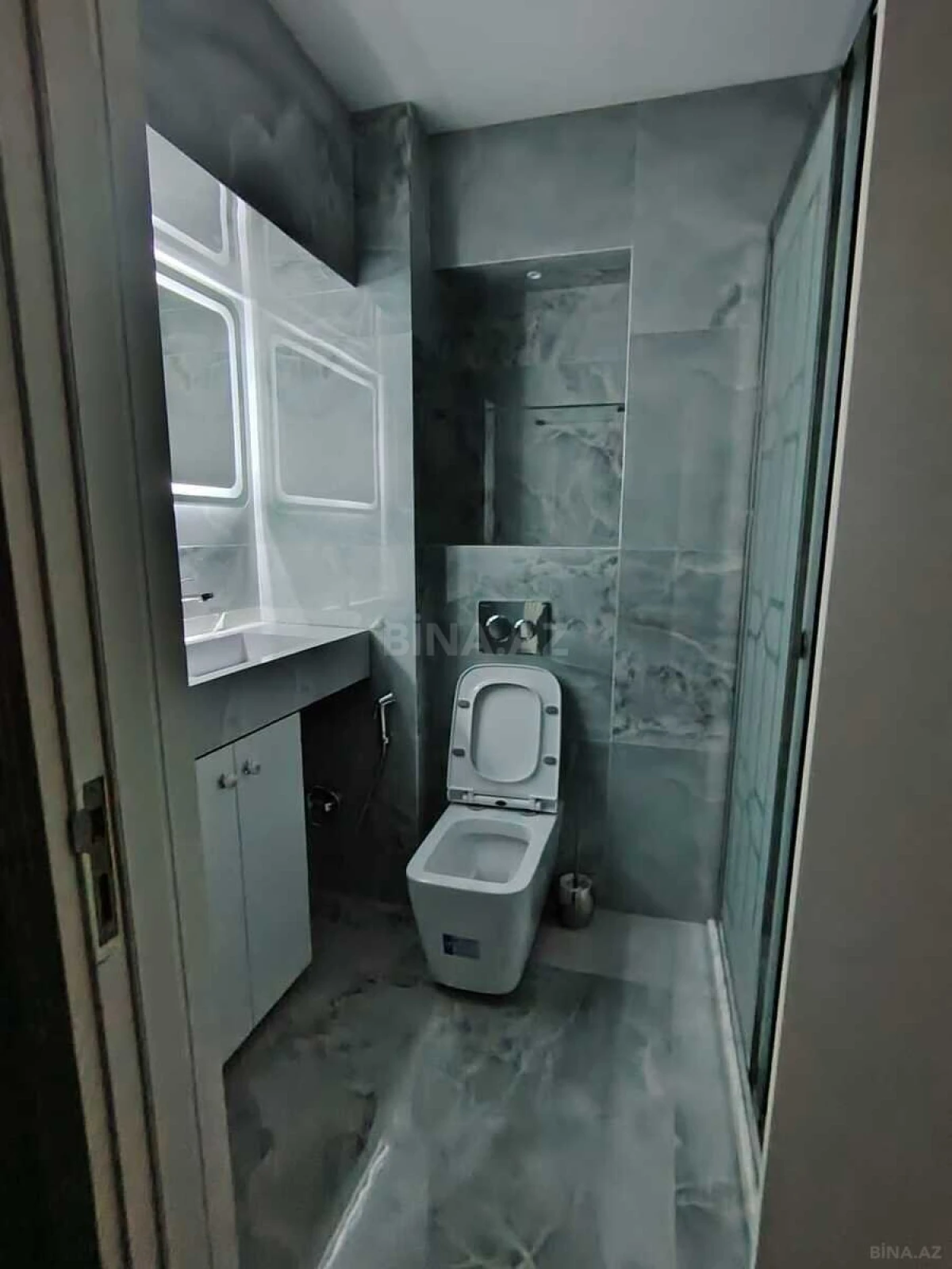 Satılır 3 otaqlı mənzil 90 m²