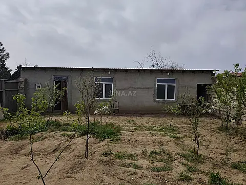 Satılır 2 otaqlı həyət evi 40 m²