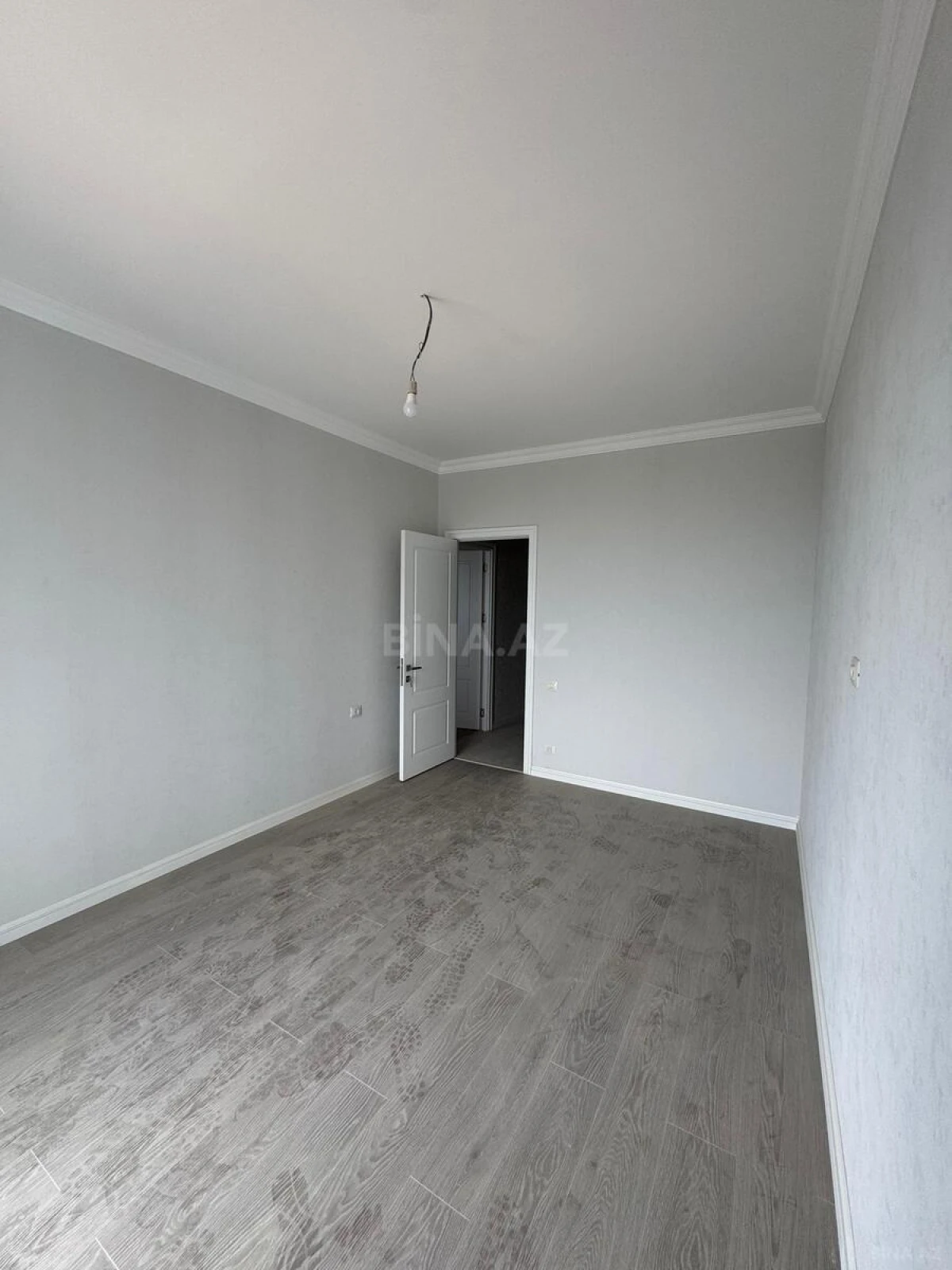 Satılır 2 otaqlı mənzil 54 m²