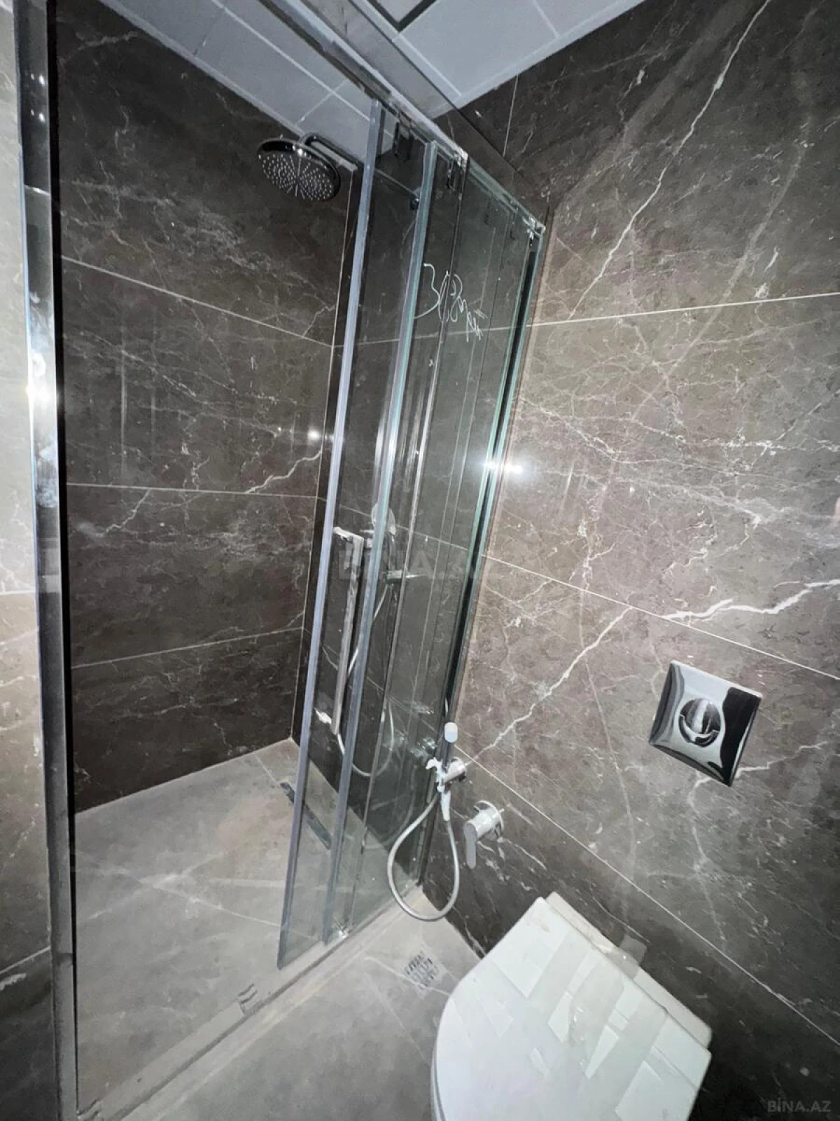 Satılır 2 otaqlı mənzil 54 m²