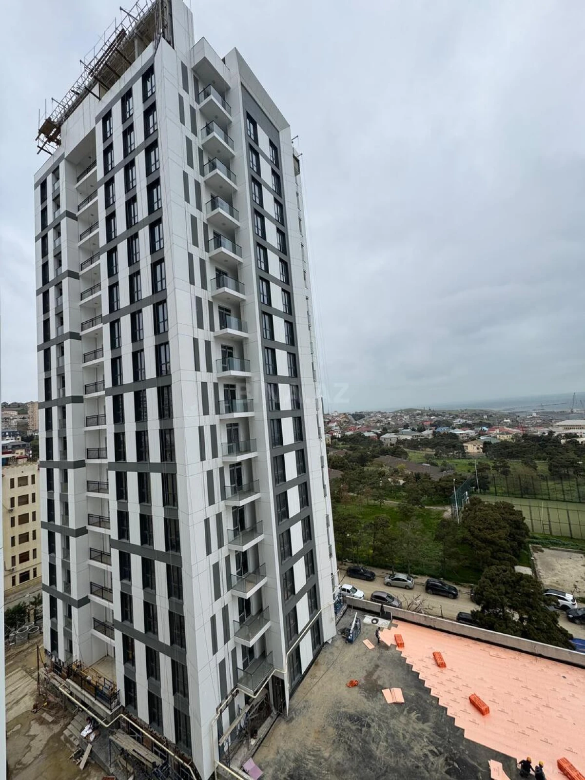 Satılır 2 otaqlı mənzil 54 m²