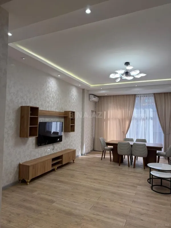 Satılır 2 otaqlı mənzil 91 m²