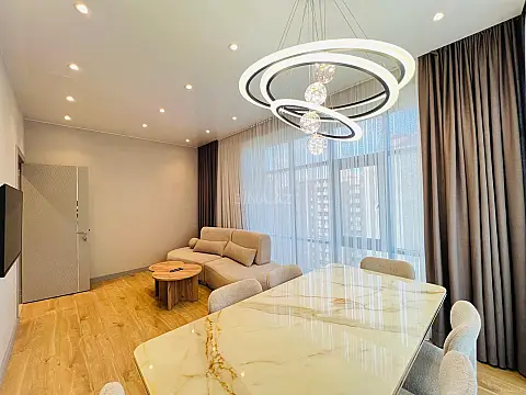 Kirayə verilir 3 otaqlı mənzil 115 m²