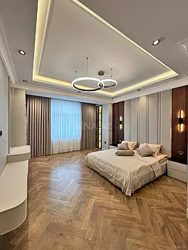 Satılır 4 otaqlı mənzil 185 m² — Bakı 4 otaq 185.00 m²