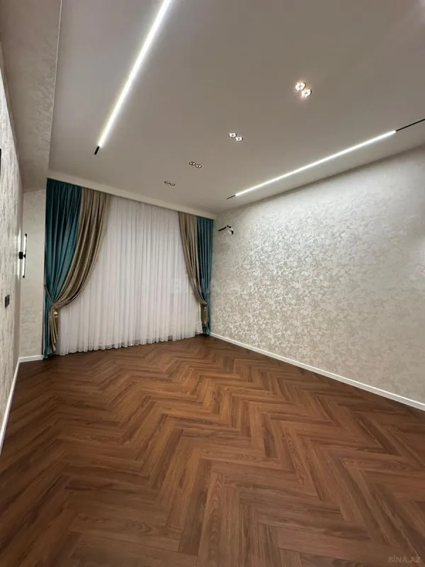 Satılır 3 otaqlı mənzil 97 m²