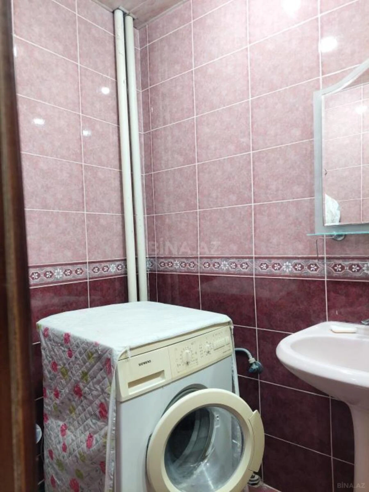 Kirayə verilir 2 otaqlı mənzil 70 m²