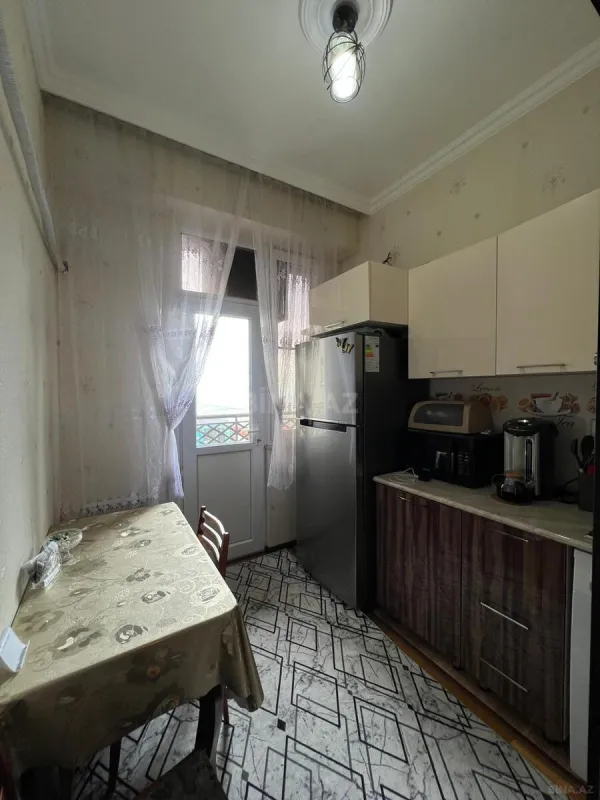Satılır 2 otaqlı mənzil 68 m²