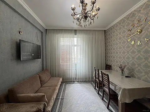Satılır 2 otaqlı mənzil 68 m²