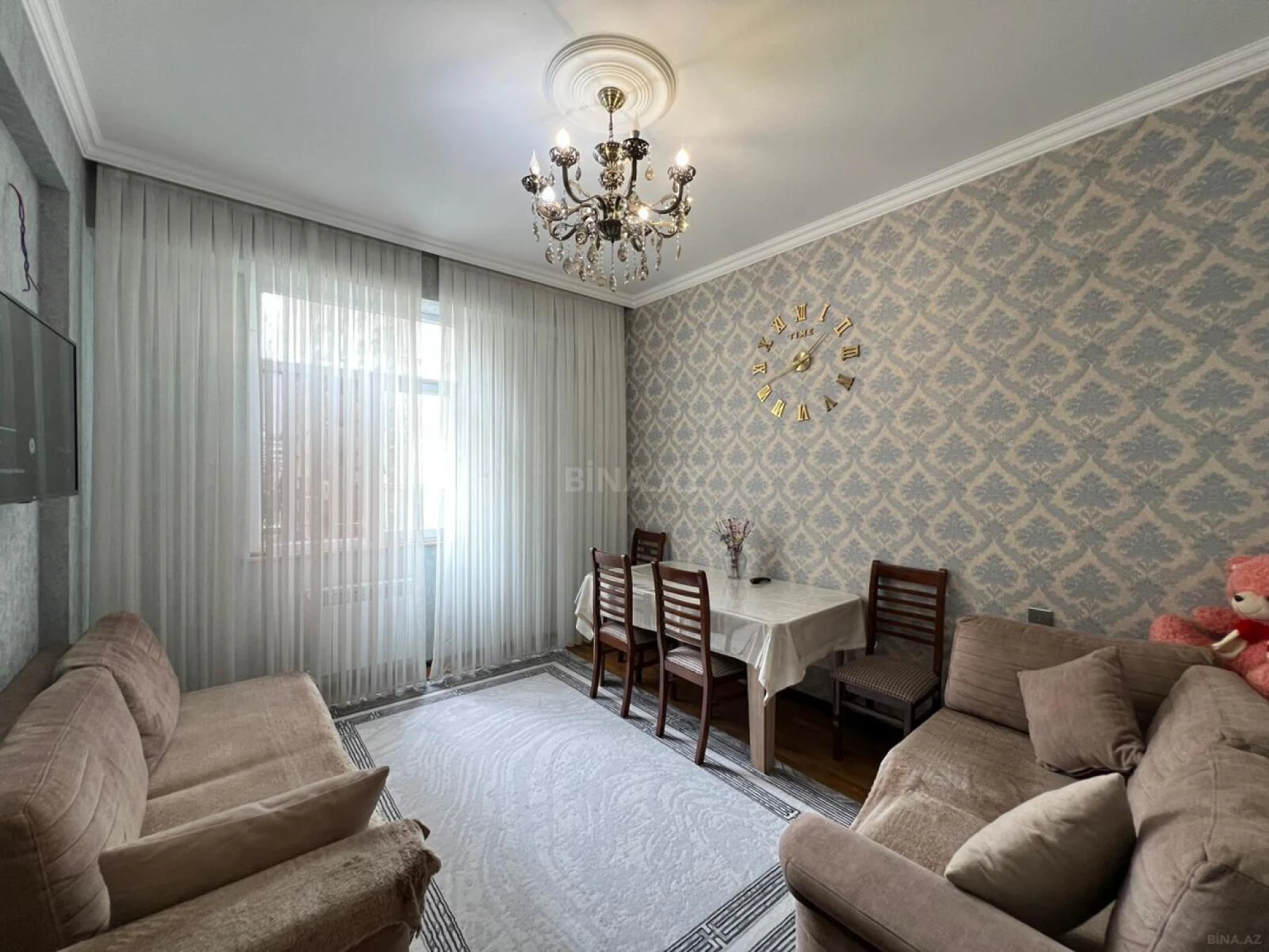 Satılır 2 otaqlı mənzil 68 m²
