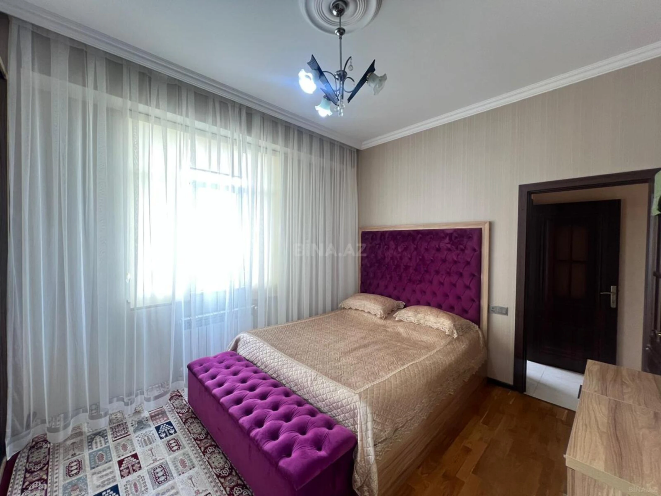 Satılır 2 otaqlı mənzil 68 m²