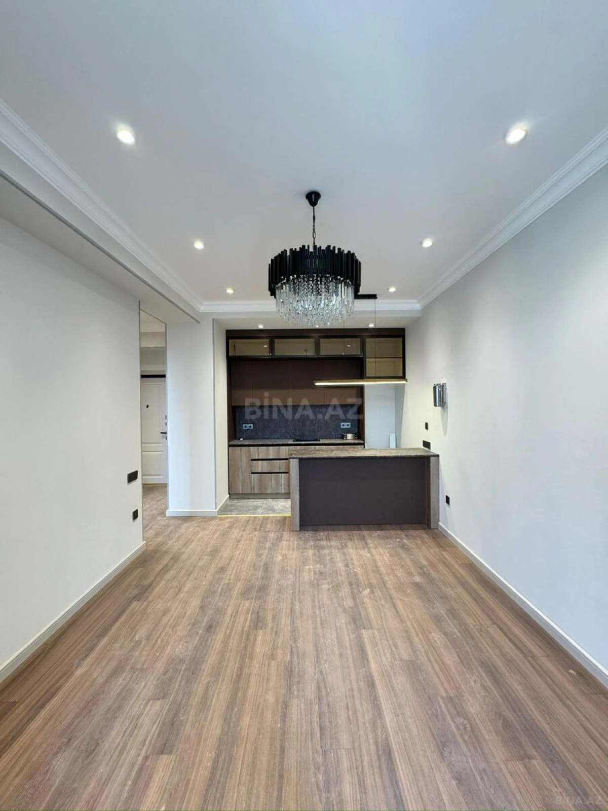 Satılır 2 otaqlı mənzil 62 m²