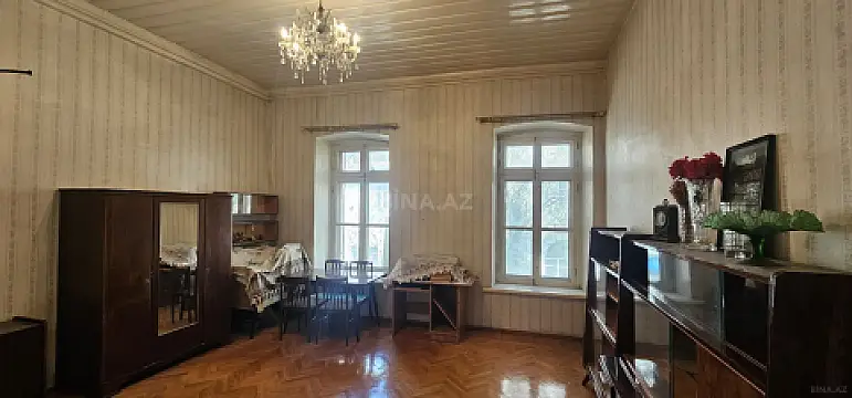 Satılır 3 otaqlı mənzil 70 m²
