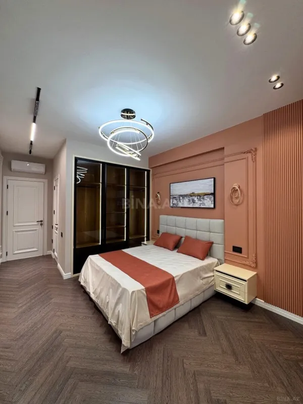 Satılır 3 otaqlı mənzil 97 m²