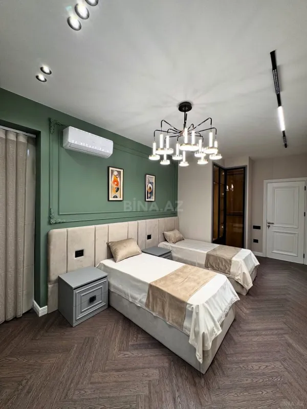 Satılır 3 otaqlı mənzil 97 m²