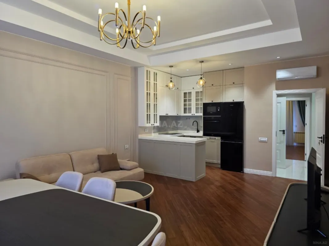 Kirayə verilir 3 otaqlı mənzil 105 m²