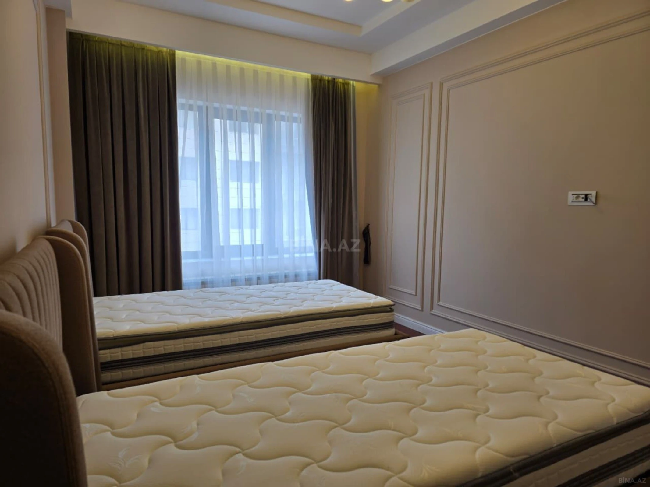 Kirayə verilir 3 otaqlı mənzil 105 m²