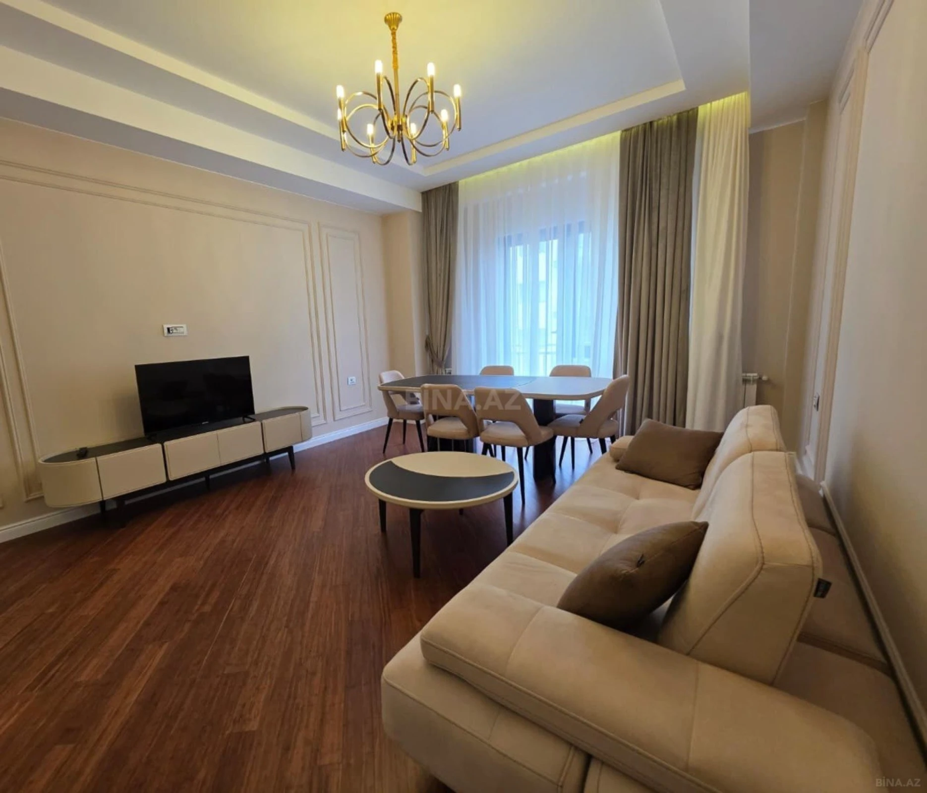 Kirayə verilir 3 otaqlı mənzil 105 m²