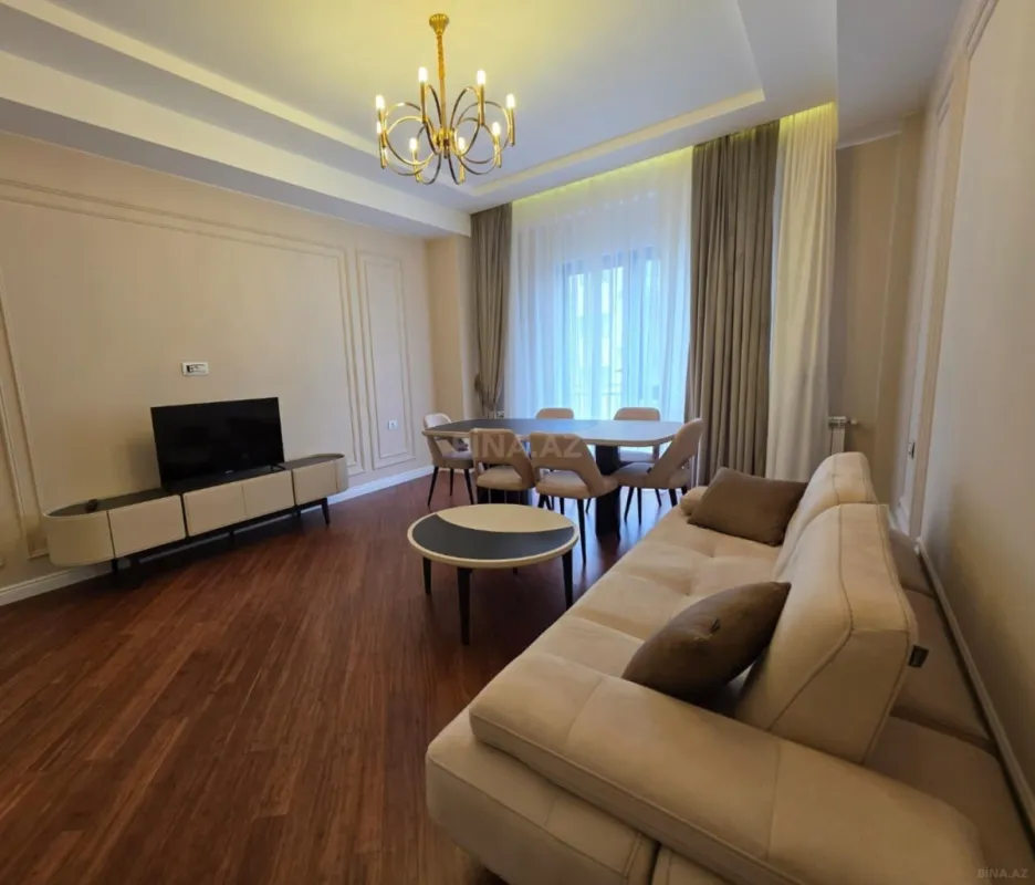 Kirayə verilir 3 otaqlı mənzil 105 m²