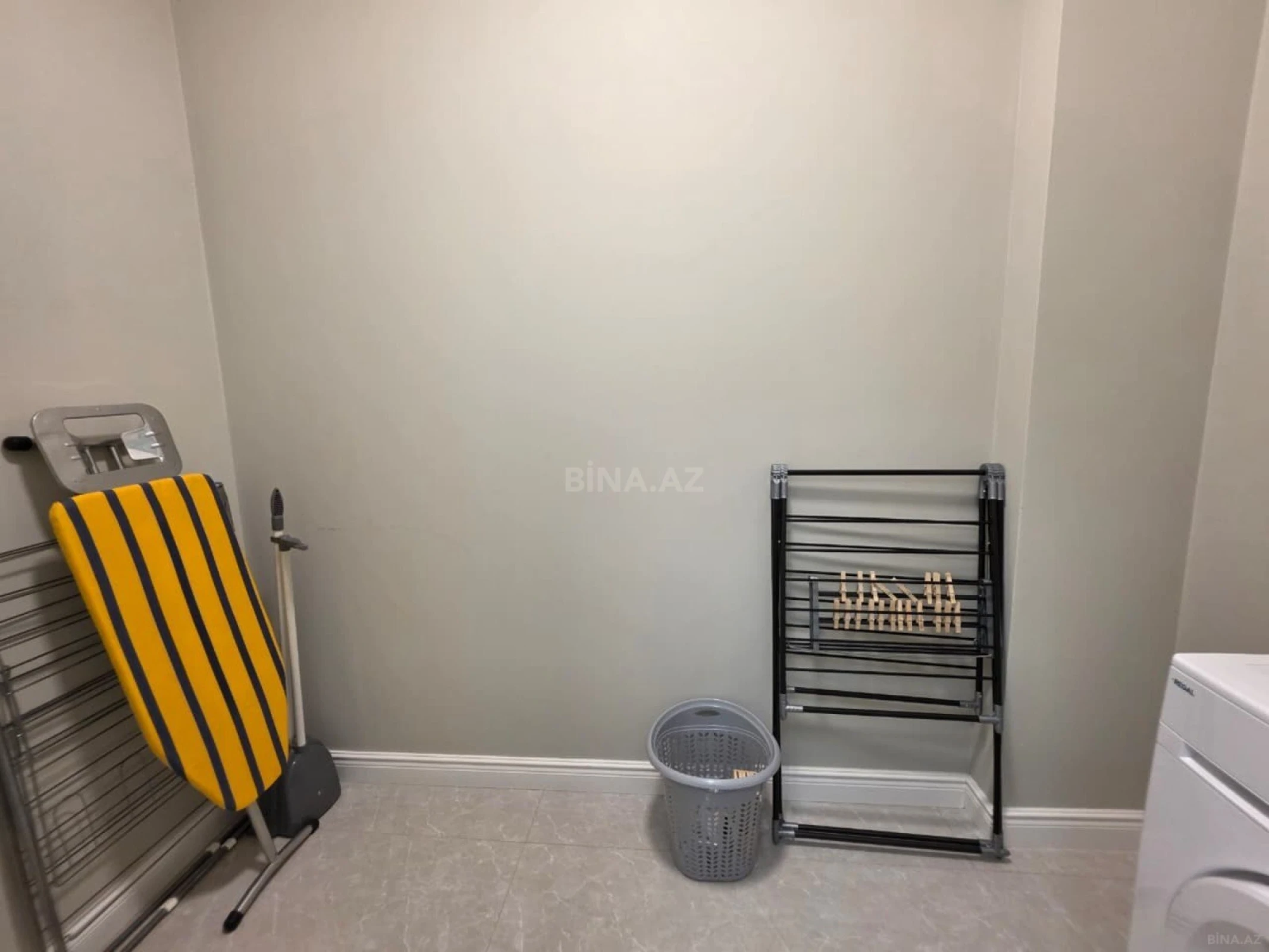 Kirayə verilir 3 otaqlı mənzil 105 m²