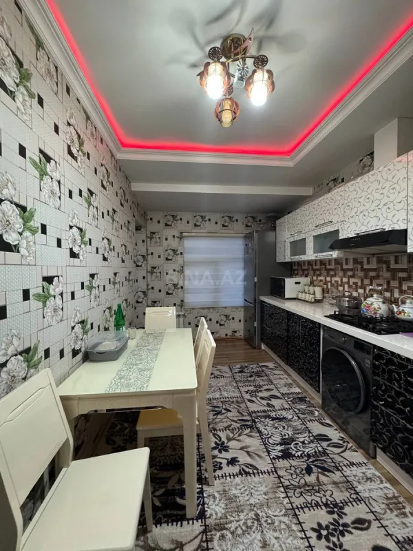 Satılır 3 otaqlı mənzil 90 m²