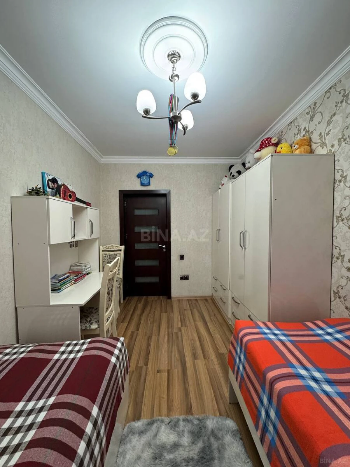 Satılır 3 otaqlı mənzil 90 m²