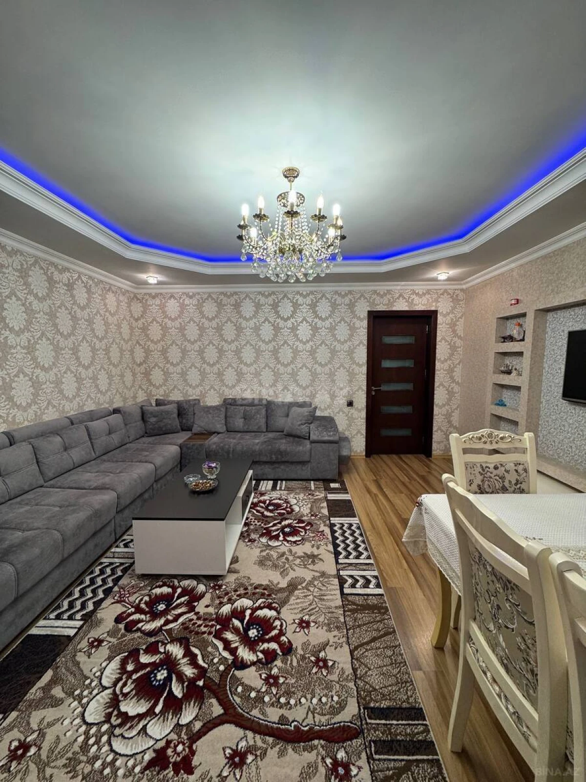 Satılır 3 otaqlı mənzil 90 m²
