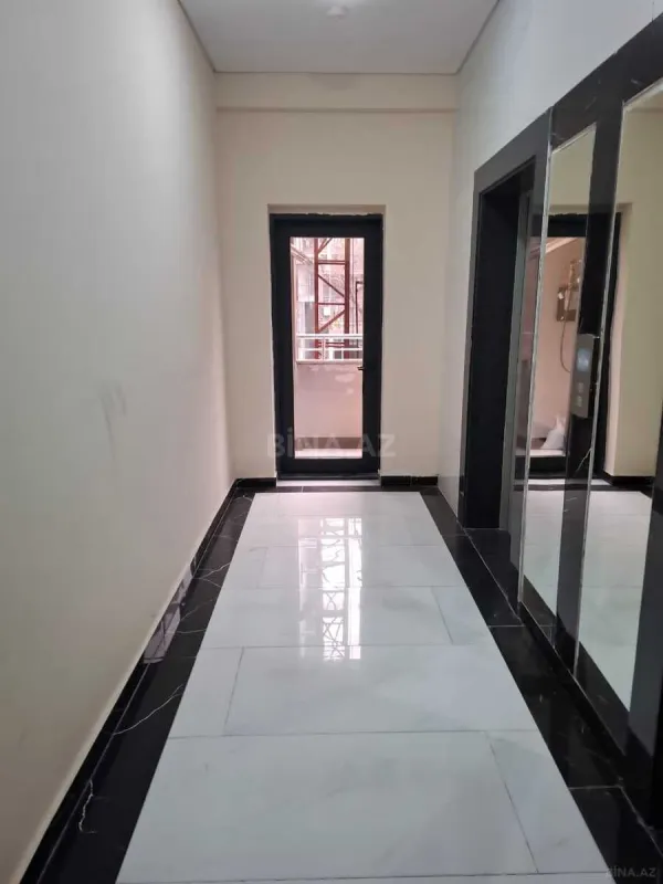 Satılır 2 otaqlı mənzil 71 m²