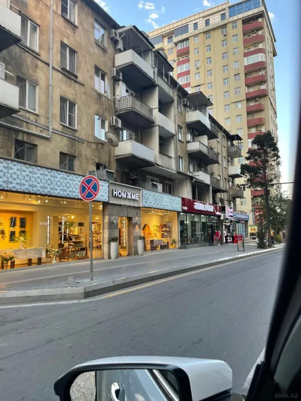 Kirayə verilir 3 otaqlı mənzil 135 m²