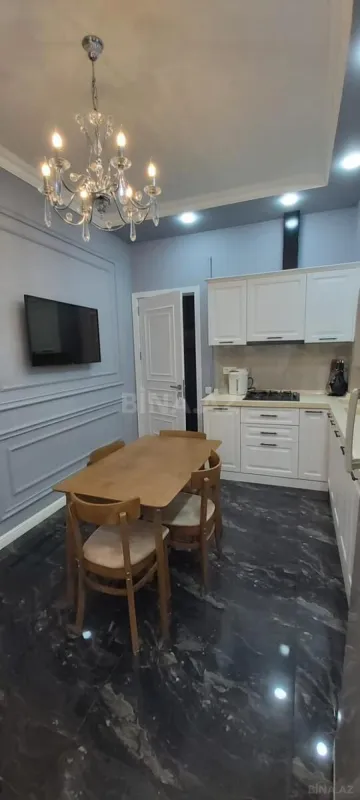 Satılır 3 otaqlı mənzil 95 m²