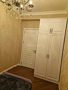 Satılır 3 otaqlı mənzil 95 m²