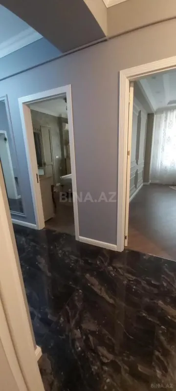 Satılır 3 otaqlı mənzil 95 m²