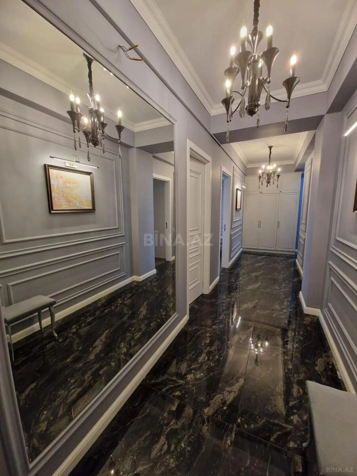 Satılır 3 otaqlı mənzil 95 m²