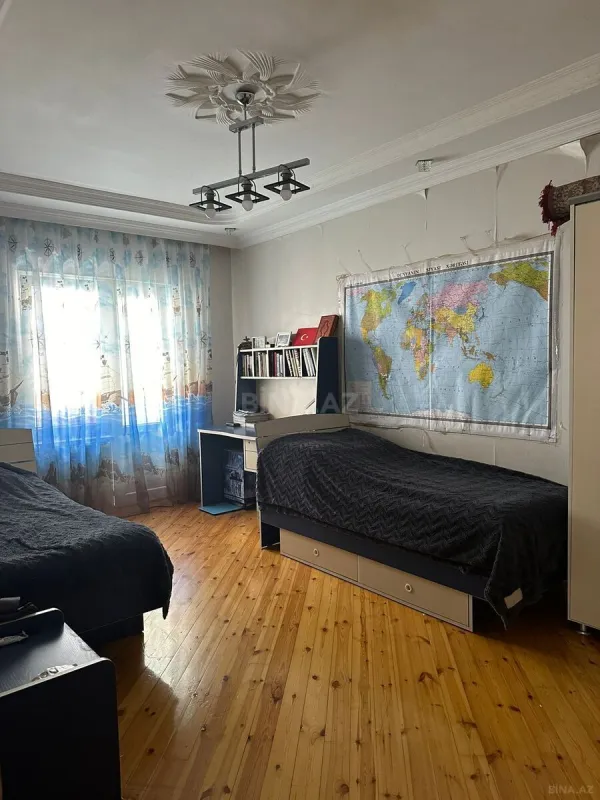 Kirayə verilir 4 otaqlı mənzil 120 m²