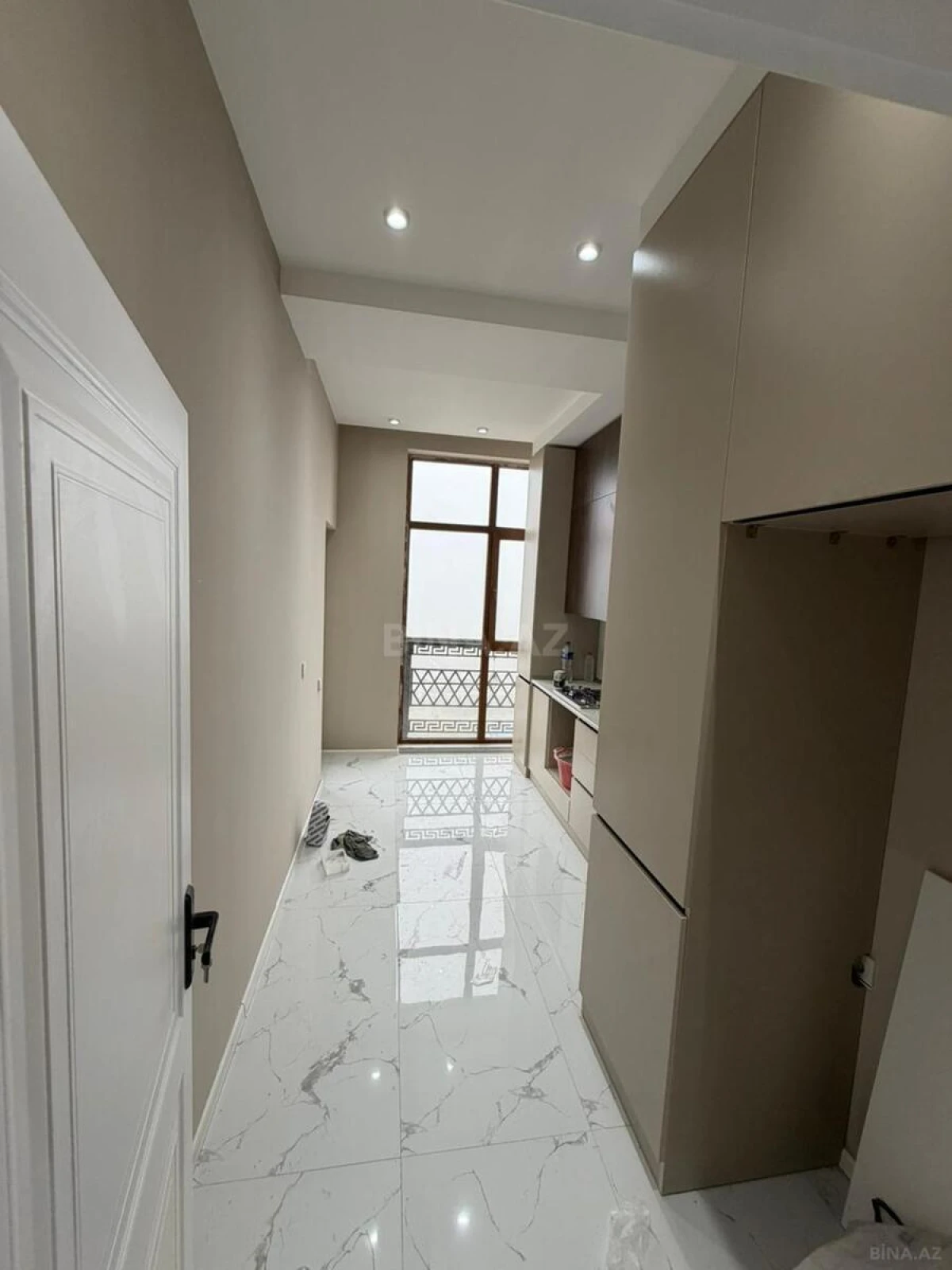 Kirayə verilir 3 otaqlı mənzil 130 m²