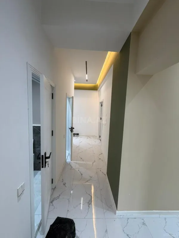 Kirayə verilir 3 otaqlı mənzil 130 m²
