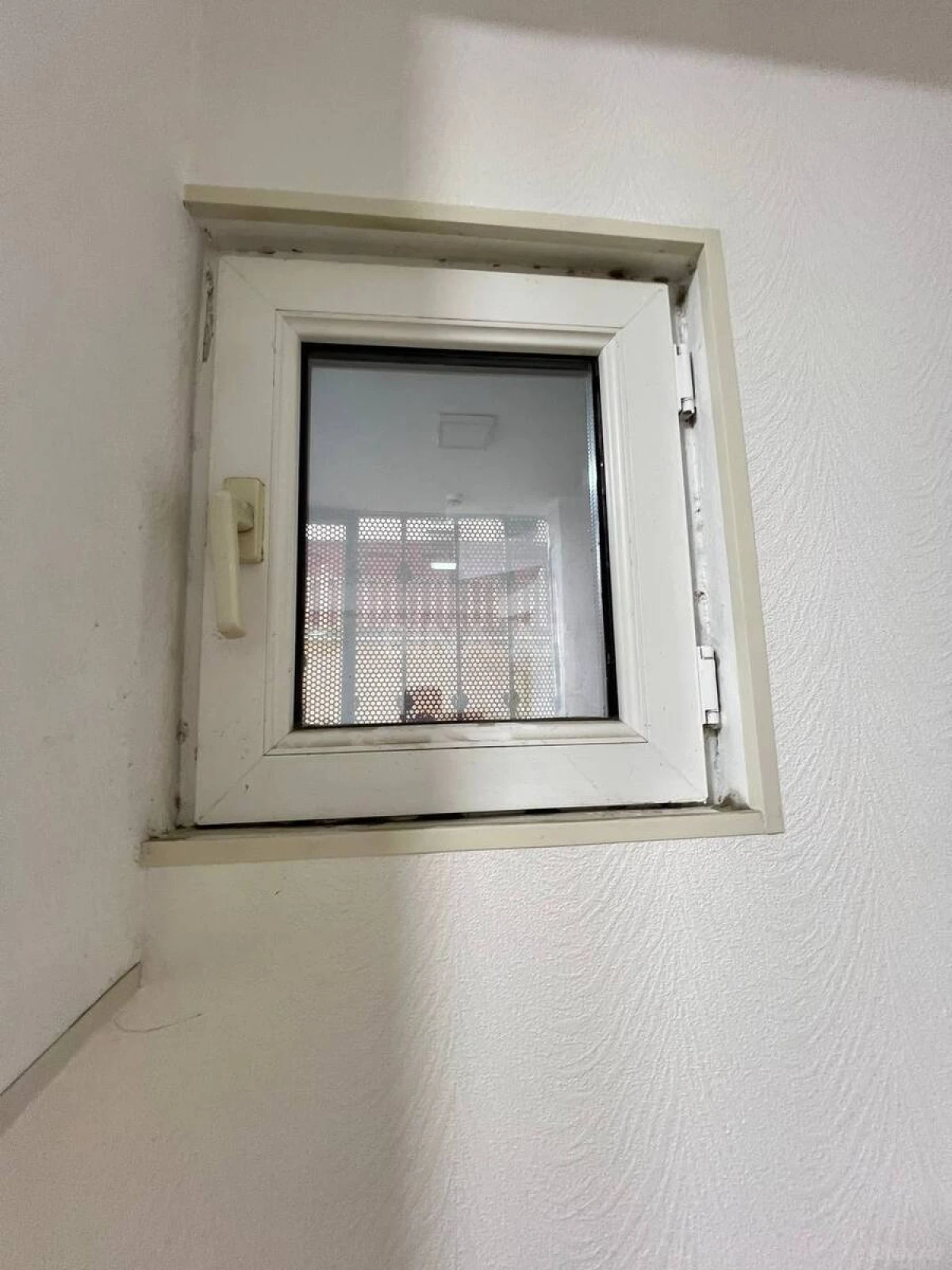 Satılır obyekt 53 m²