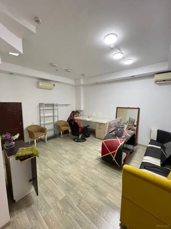 Satılır obyekt 53 m²