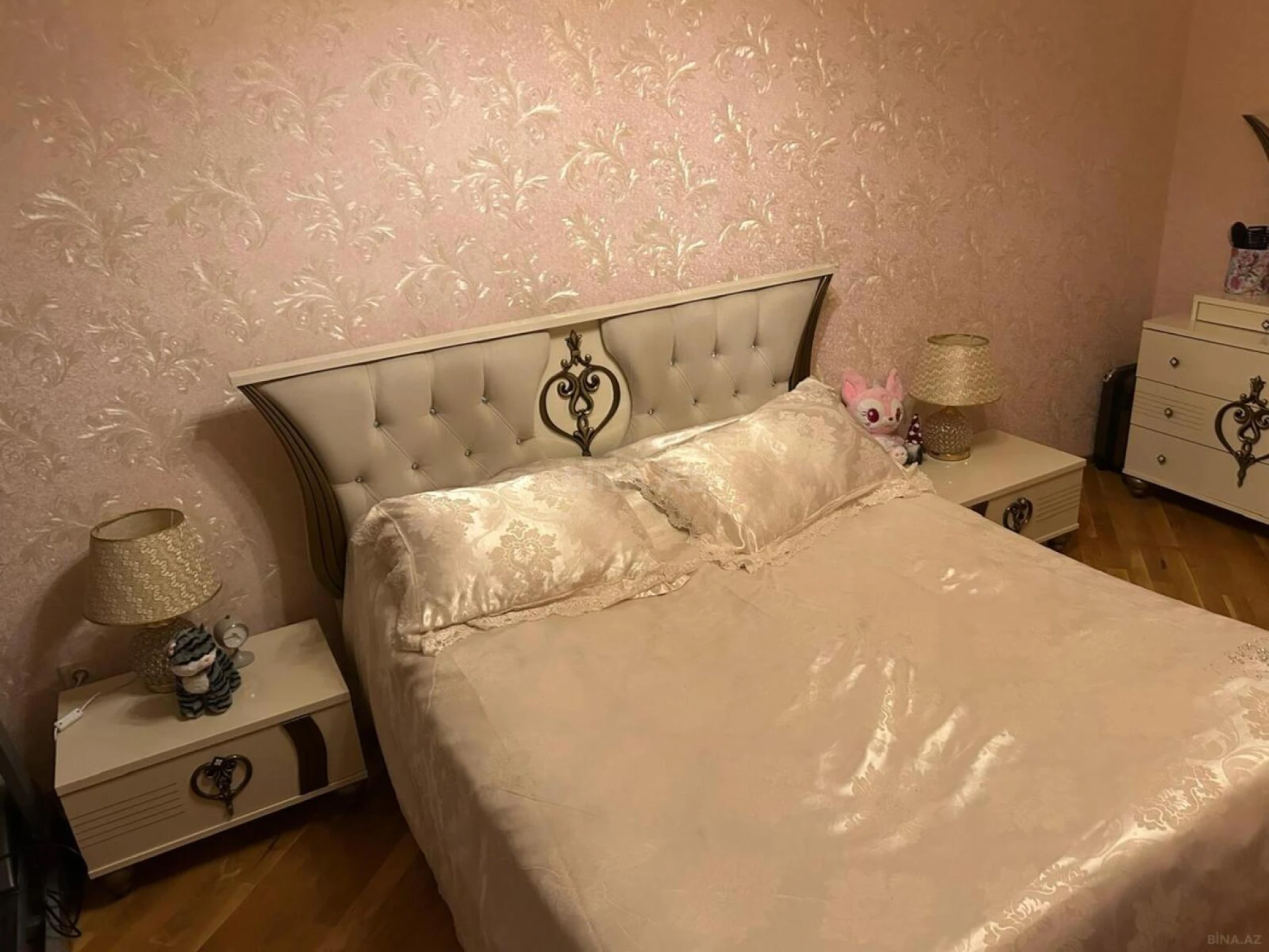 Satılır 3 otaqlı mənzil 90 m²