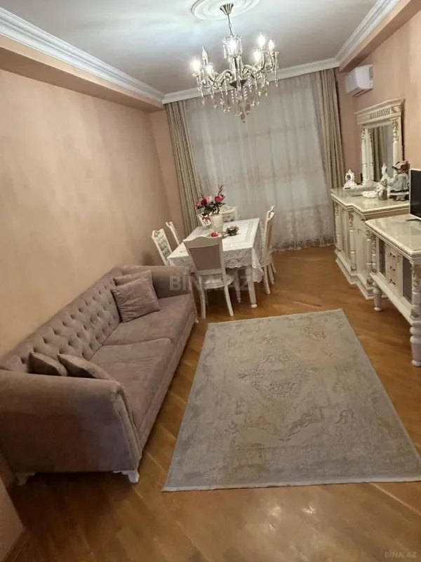 Satılır 3 otaqlı mənzil 90 m²