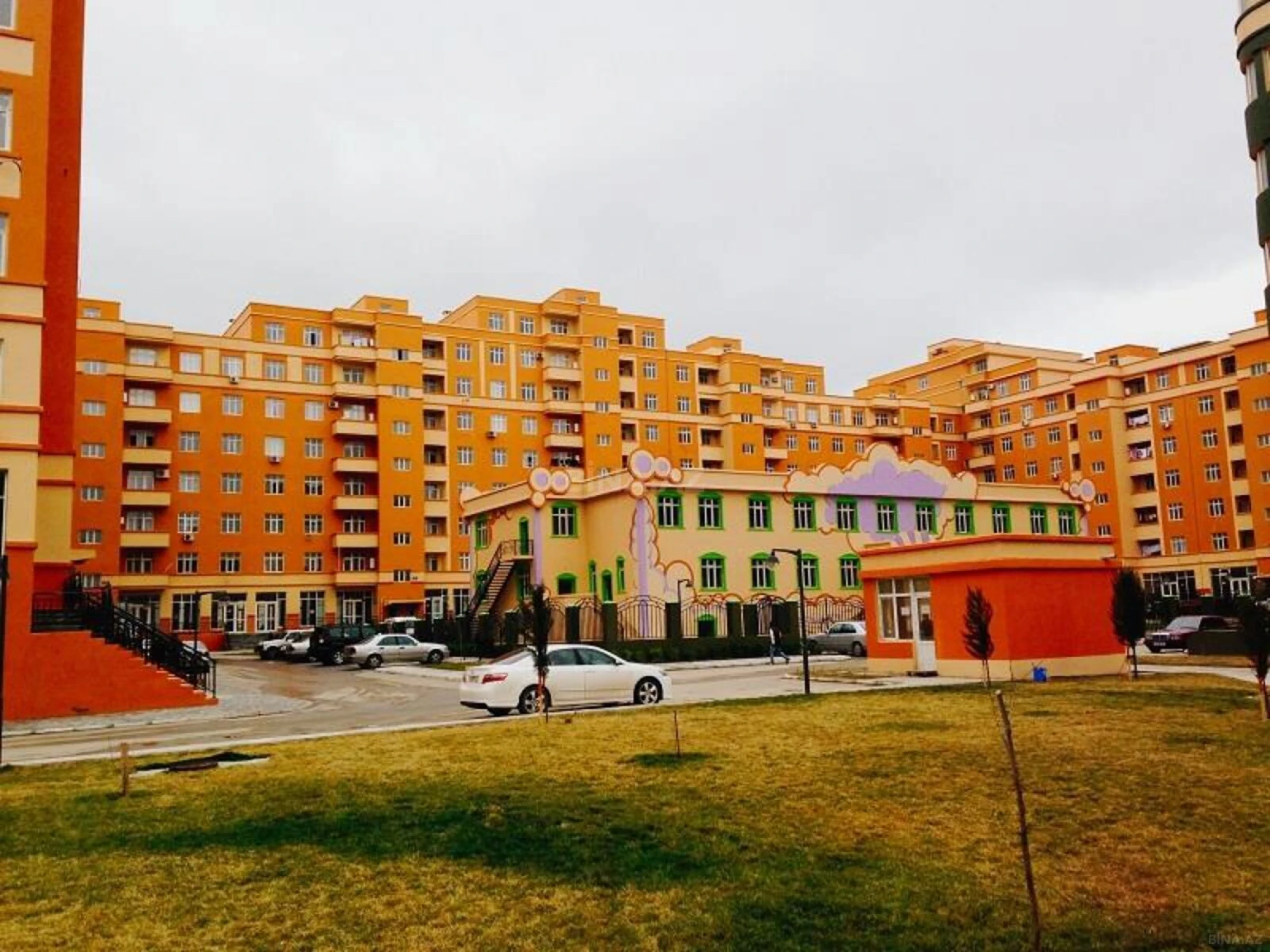 Satılır 3 otaqlı mənzil 90 m²